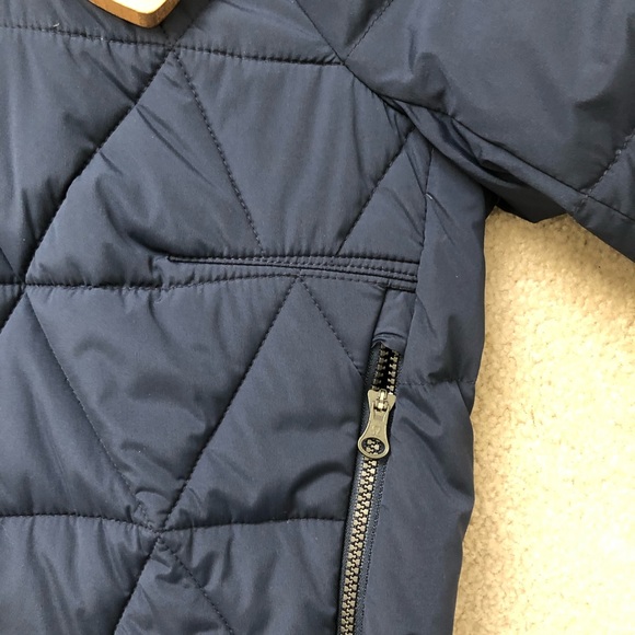 LuLuLemon Fluffed Up Pullover; Navy - Picture 6 of 10